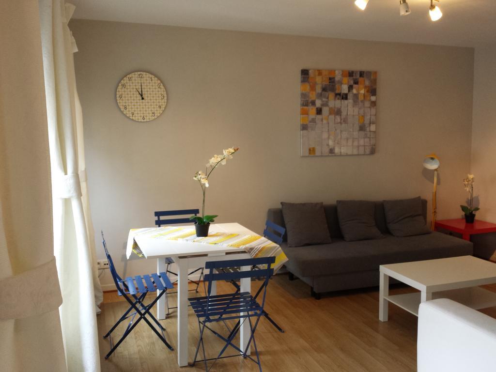 Central Yellow Apartment Brussel Eksteriør bilde